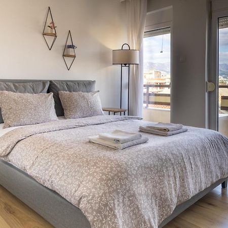 Cozy Studio In The Heart Of City Komotini Bagian luar foto