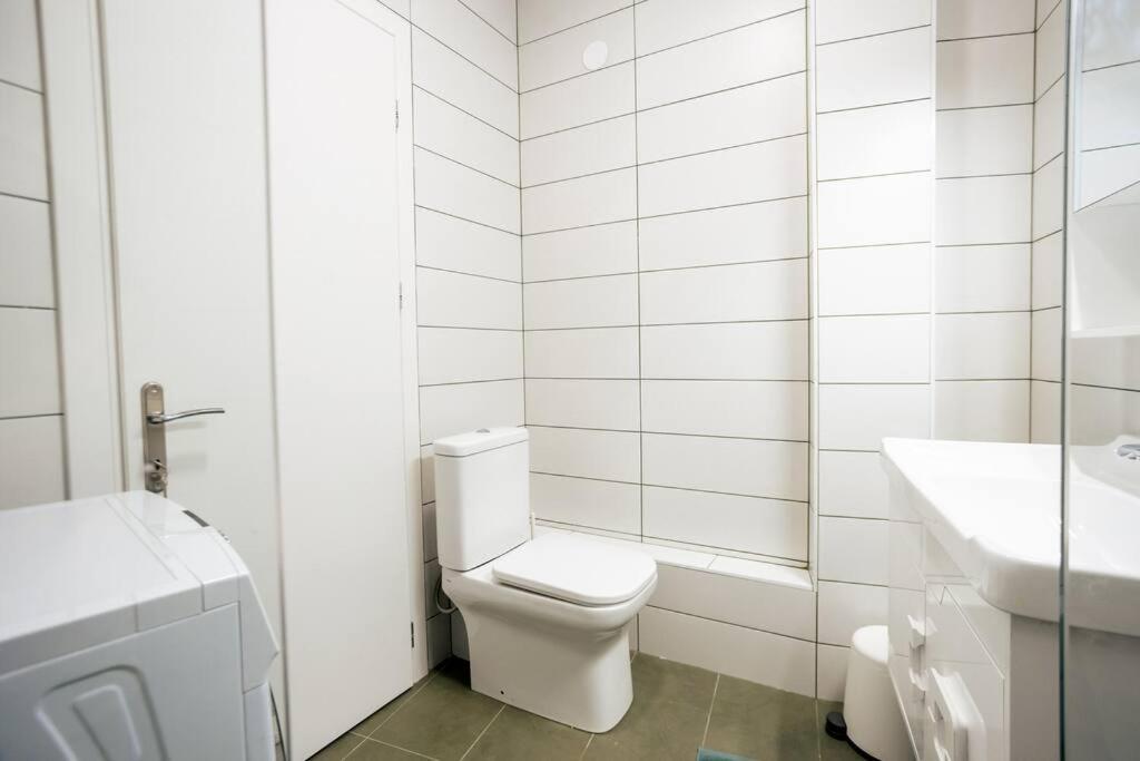 Cozy Studio In The Heart Of City Komotini Bagian luar foto