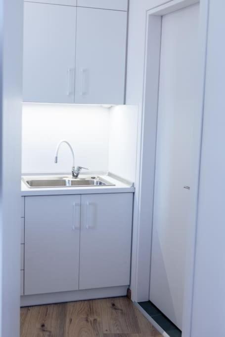 Cozy Studio In The Heart Of City Komotini Bagian luar foto