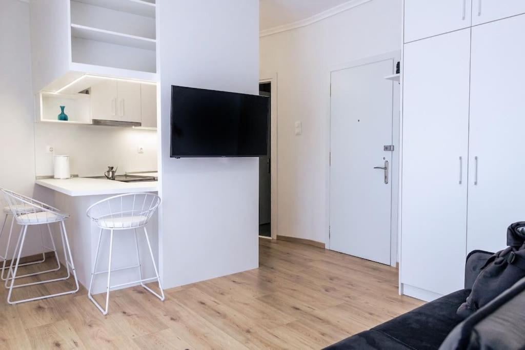 Cozy Studio In The Heart Of City Komotini Bagian luar foto