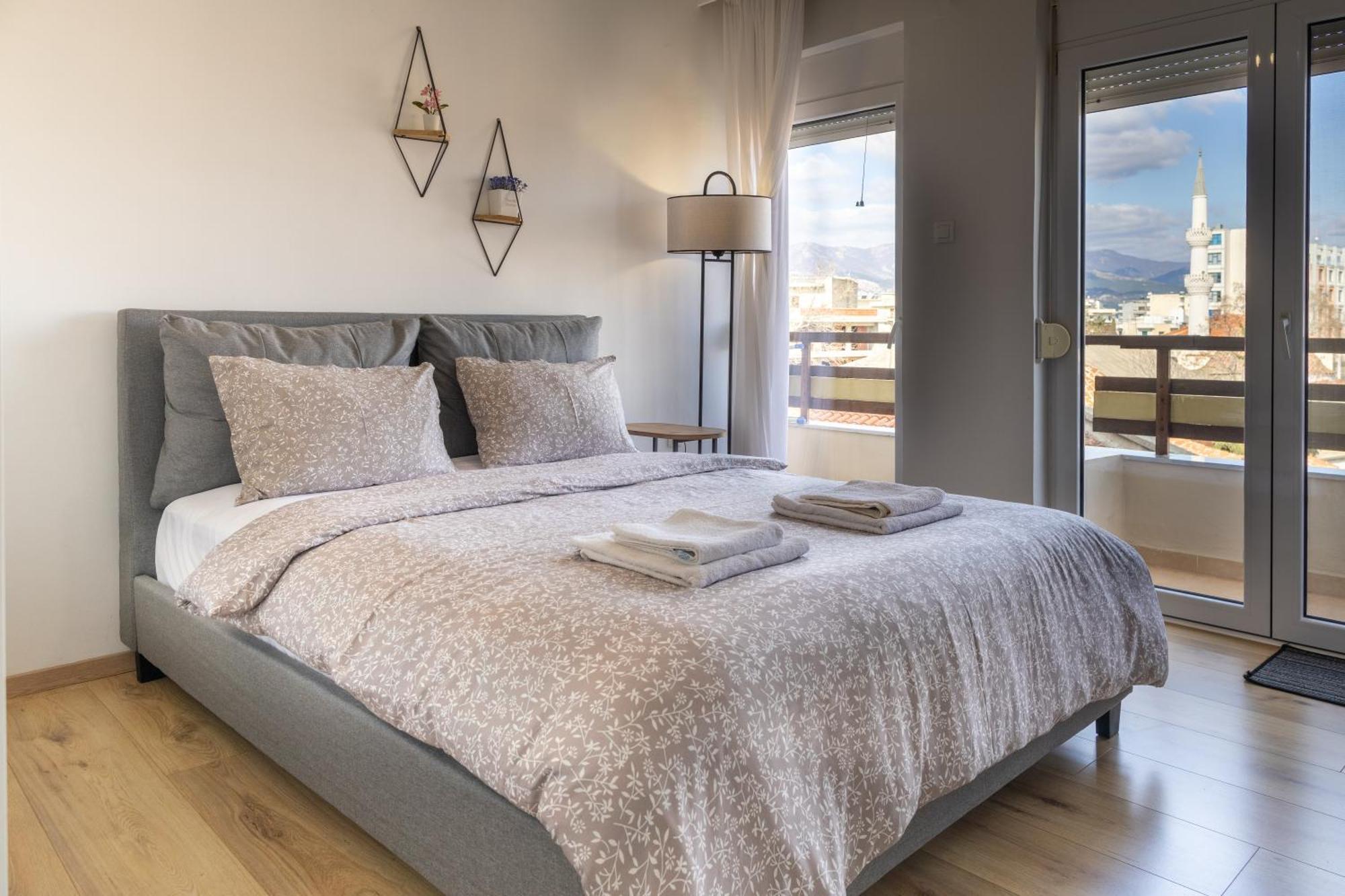 Cozy Studio In The Heart Of City Komotini Bagian luar foto